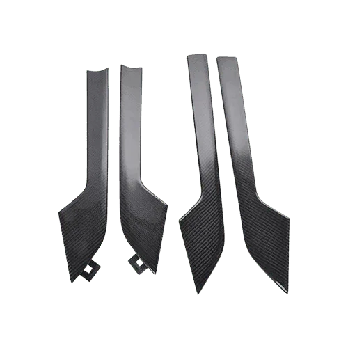 Audi carbon-fibre interior trim examined for weave, gloss and mounting compatibility